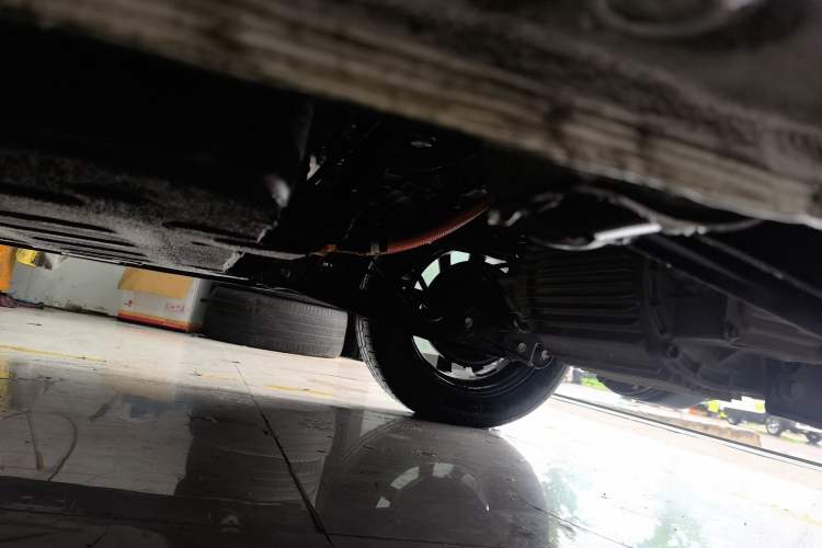 Used Wuling Hongguang MINIEV 2024 3rd Generation 215km Youth Edition Chassis Rear Left