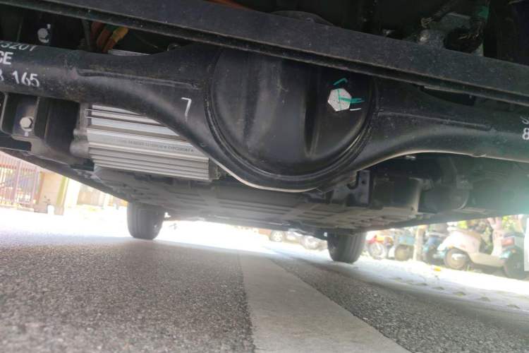 Used Wuling Hongguang MINIEV 2024 3rd Generation 215km Advanced Version Chassis Rear