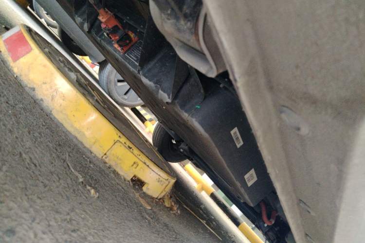 Used Wuling Hongguang MINIEV 2024 Third Generation 120 km Chassis Rear Right