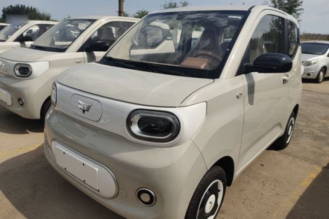 Used Wuling Hongguang MINIEV 2024 3rd Generation 215km Youth Edition