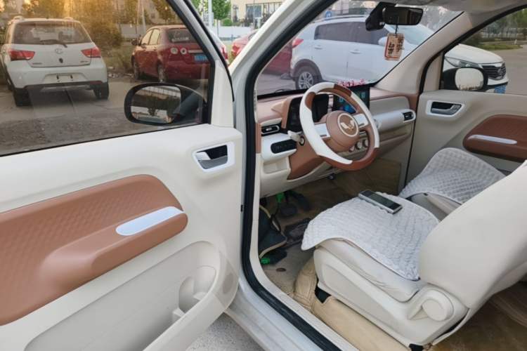 Used Wuling Hongguang MINIEV 2024 3rd Generation 215km Youth Edition Driver Seat