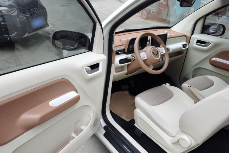 Used Wuling Hongguang MINIEV 2024 3rd Generation 215km Advanced Version Driver Seat