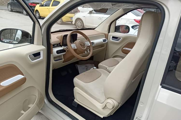Used Wuling Hongguang MINIEV 2024 3rd Generation 215km Youth Edition Driver Seat