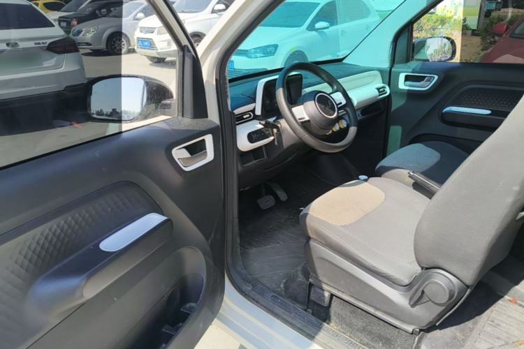 Used Wuling Hongguang MINIEV 2024 3rd Generation 215km Youth Edition Driver Seat
