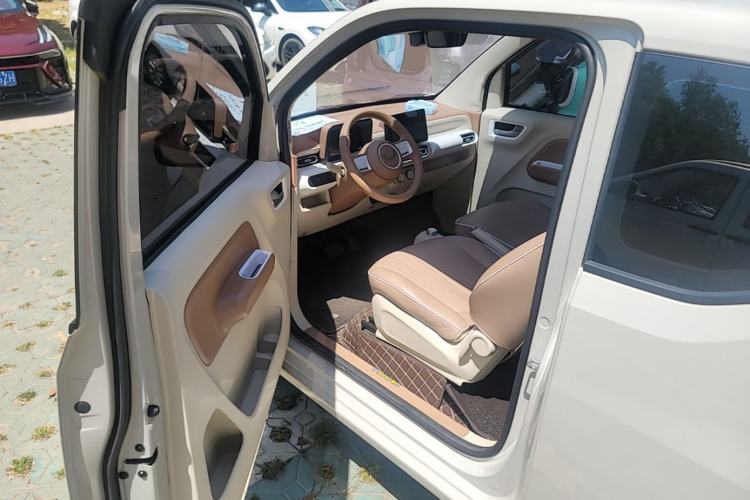 Used Wuling Hongguang MINIEV 2024 3rd Generation 215km Youth Edition Driver Seat