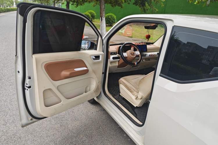 Used Wuling Hongguang MINIEV 2024 3rd Generation 215km Youth Edition Driver Seat