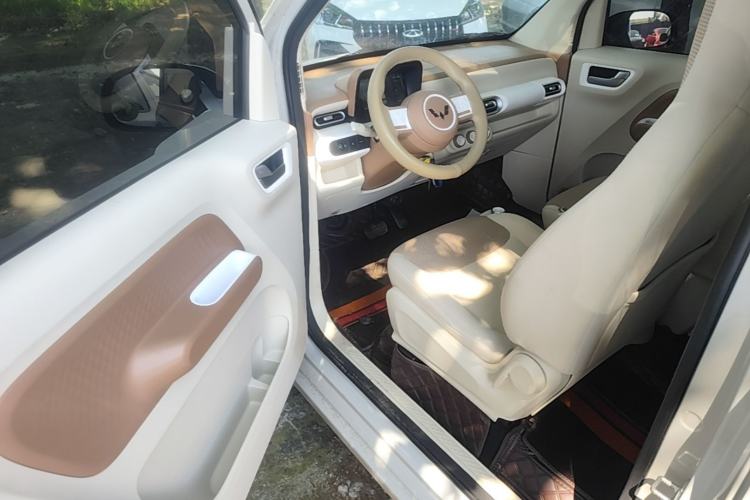 Used Wuling Hongguang MINIEV 2024 3rd Generation 215km Youth Edition Driver Seat