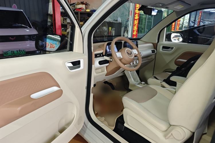 Used Wuling Hongguang MINIEV 2024 3rd Generation 215km Advanced Version Driver Seat