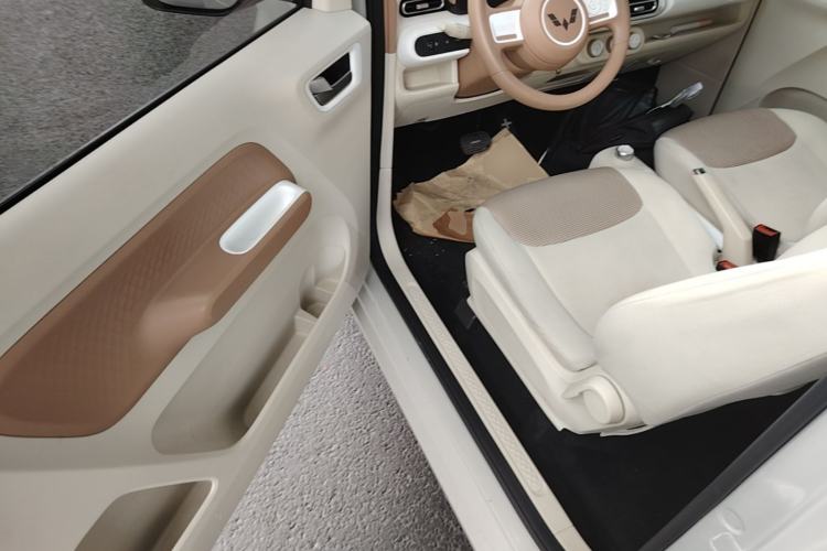 Used Wuling Hongguang MINIEV 2024 3rd Generation 215km Advanced Version Driver Seat