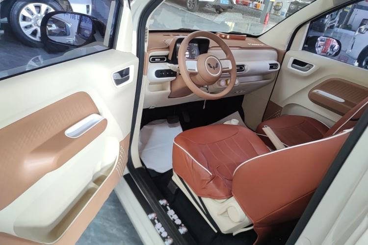 Used Wuling Hongguang MINIEV 2024 3rd Generation 215km Youth Edition Driver Seat