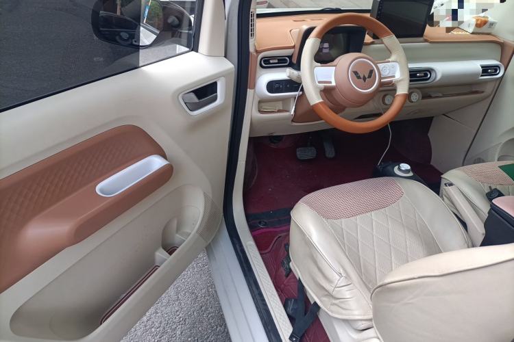 Used Wuling Hongguang MINIEV 2024 3rd Generation 215km Youth Edition Driver Seat