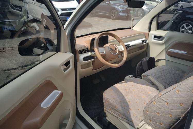 Used Wuling Hongguang MINIEV 2024 3rd Generation 215km Youth Edition Driver Seat