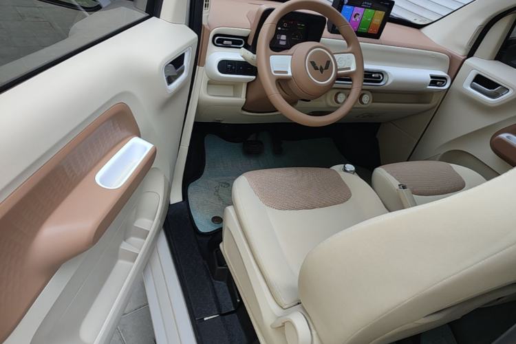 Used Wuling Hongguang MINIEV 2024 3rd Generation 215km Youth Edition Driver Seat