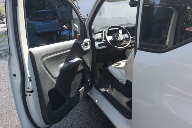 Used Wuling Hongguang MINIEV 2024 3rd Generation 170 km Driver Seat