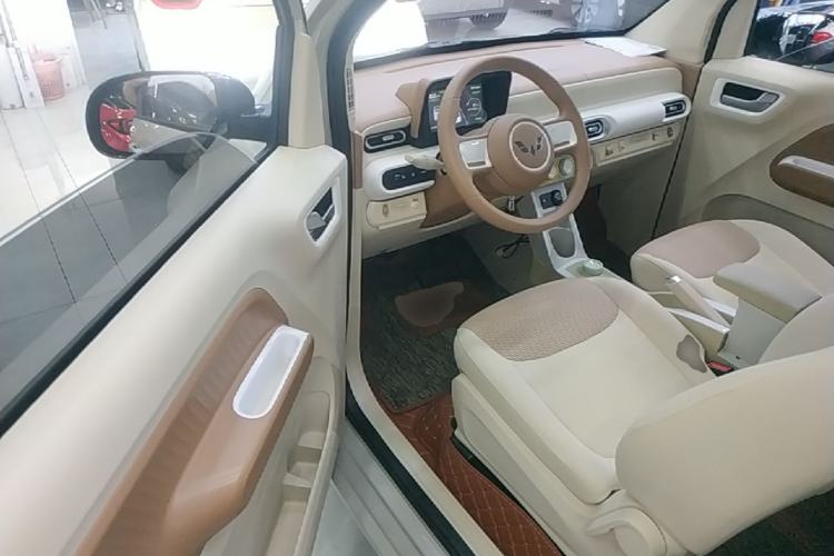 Used Wuling Hongguang MINIEV 2024 3rd Generation 215km Youth Edition Driver Seat