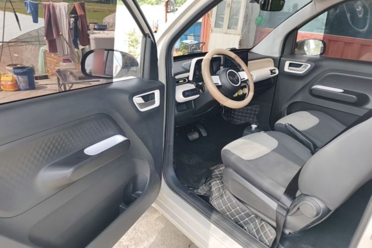 Used Wuling Hongguang MINIEV 2024 3rd Generation 215km Youth Edition Driver Seat