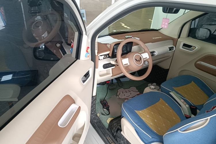 Used Wuling Hongguang MINIEV 2024 3rd Generation 215km Youth Edition Driver Seat