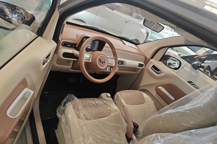 Used Wuling Hongguang MINIEV 2024 3rd Generation 215km Youth Edition Driver Seat