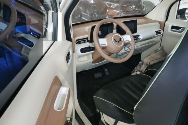 Used Wuling Hongguang MINIEV 2024 3rd Generation 215km Advanced Version Driver Seat