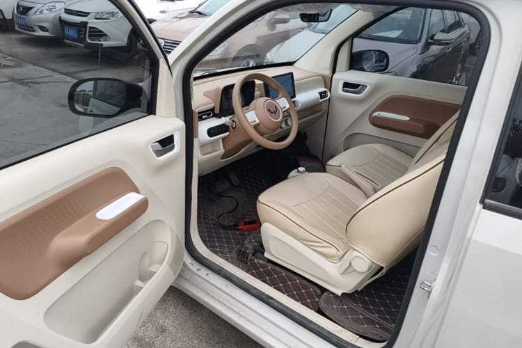 Used Wuling Hongguang MINIEV 2024 3rd Generation 215km Youth Edition Driver Seat