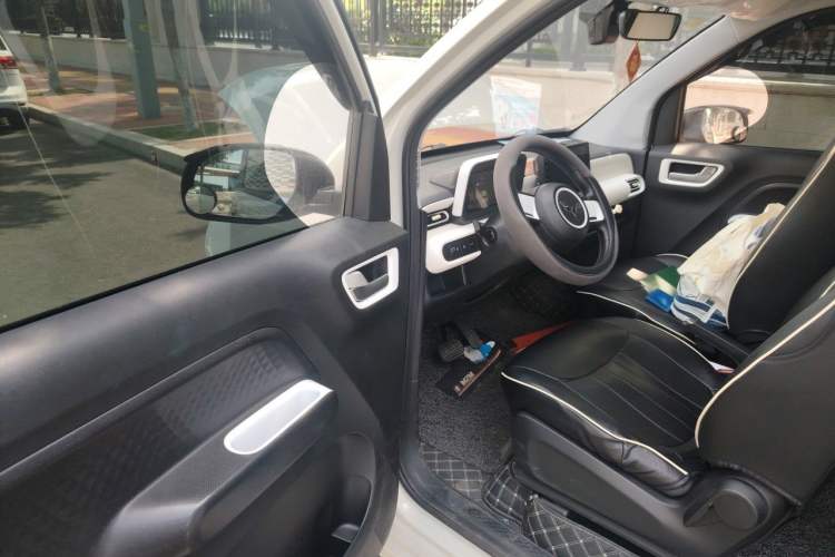 Used Wuling Hongguang MINIEV 2024 3rd Generation 215km Youth Edition Driver Seat