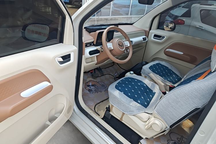 Used Wuling Hongguang MINIEV 2024 3rd Generation 215km Youth Edition Driver Seat