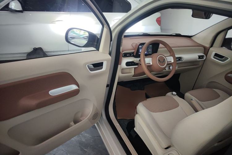 Used Wuling Hongguang MINIEV 2024 3rd Generation 215km Youth Edition Driver Seat
