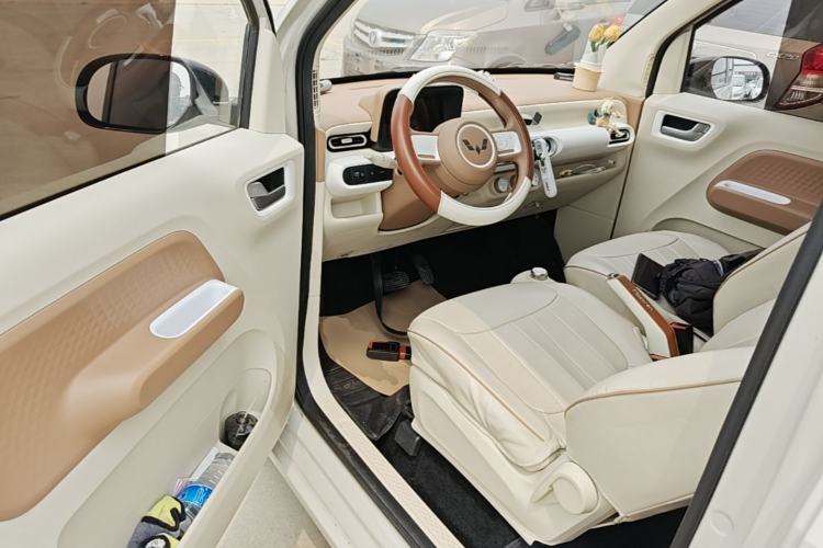 Used Wuling Hongguang MINIEV 2024 3rd Generation 215km Youth Edition Driver Seat