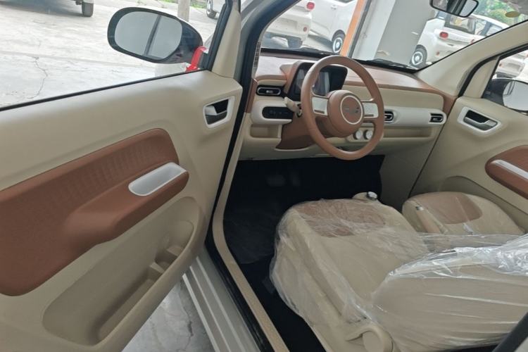 Used Wuling Hongguang MINIEV 2024 3rd Generation 215km Youth Edition Driver Seat