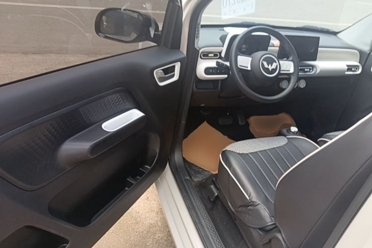 Used Wuling Hongguang MINIEV 2024 3rd Generation 215km Youth Edition Driver Seat
