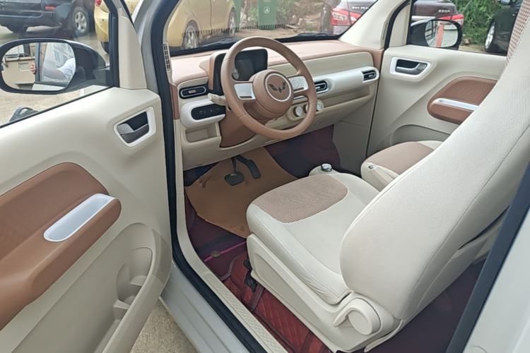 Used Wuling Hongguang MINIEV 2024 3rd Generation 215km Youth Edition Driver Seat