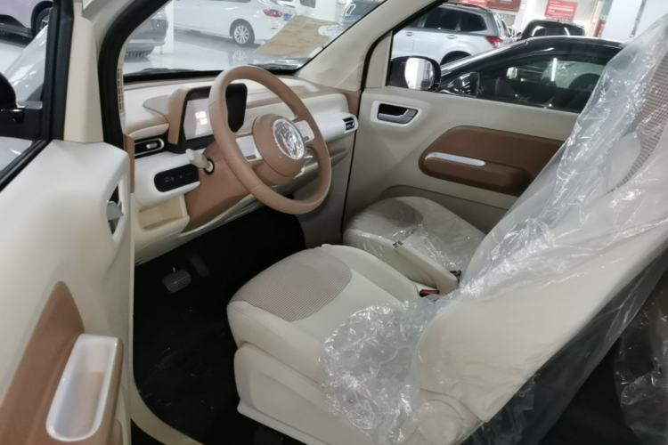 Used Wuling Hongguang MINIEV 2024 3rd Generation 215km Youth Edition Driver Seat