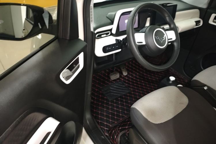Used Wuling Hongguang MINIEV 2024 3rd Generation 215km Advanced Version Driver Seat
