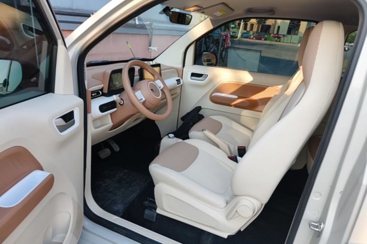 Used Wuling Hongguang MINIEV 2024 3rd Generation 215km Youth Edition Driver Seat