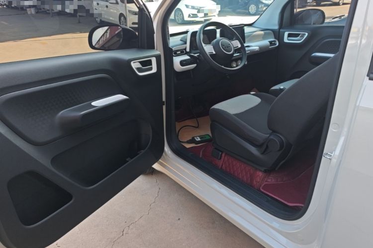 Used Wuling Hongguang MINIEV 2024 3rd Generation 215km Advanced Version Driver Seat