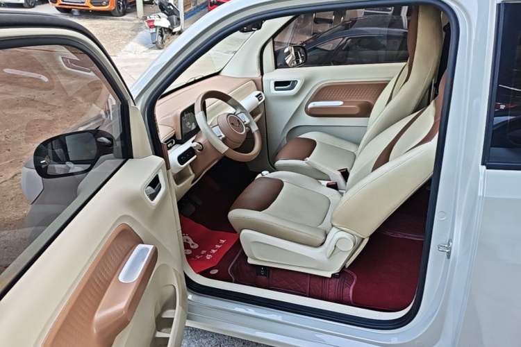 Used Wuling Hongguang MINIEV 2024 3rd Generation 215km Youth Edition Driver Seat