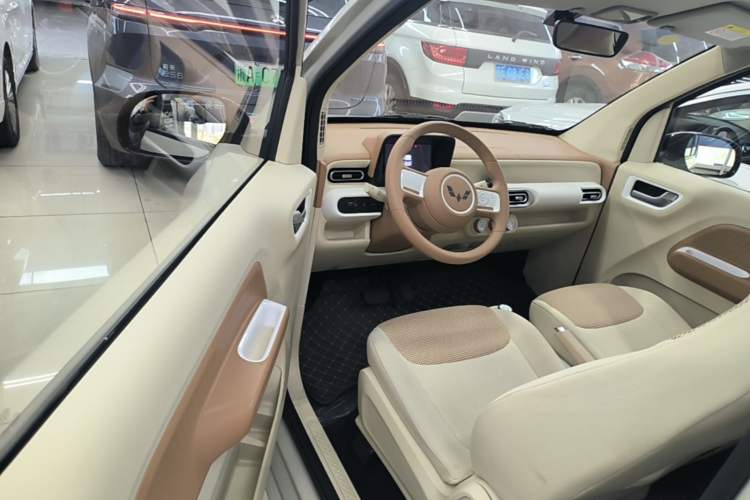 Used Wuling Hongguang MINIEV 2024 3rd Generation 215km Youth Edition Driver Seat