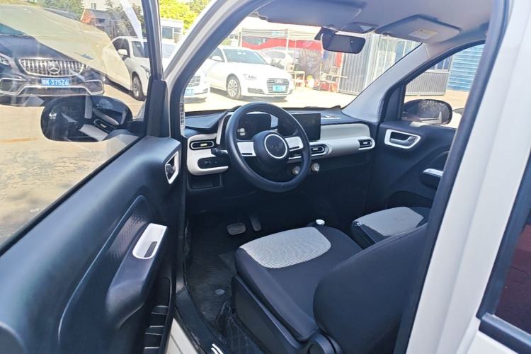 Used Wuling Hongguang MINIEV 2024 3rd Generation 215km Advanced Version Driver Seat