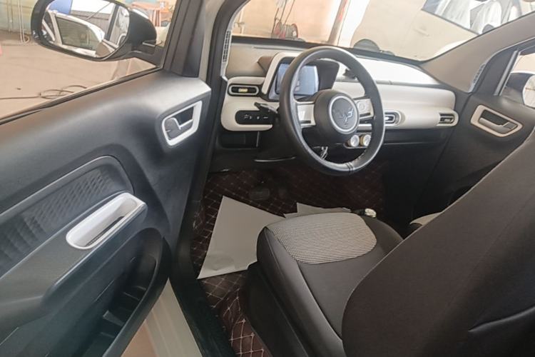 Used Wuling Hongguang MINIEV 2024 3rd Generation 215km Youth Edition Driver Seat