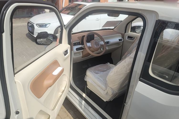Used Wuling Hongguang MINIEV 2024 3rd Generation 215km Youth Edition Driver Seat