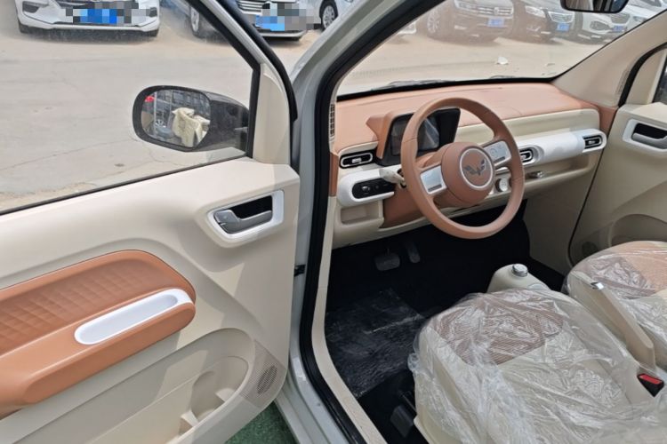 Used Wuling Hongguang MINIEV 2024 3rd Generation 215km Youth Edition Driver Seat