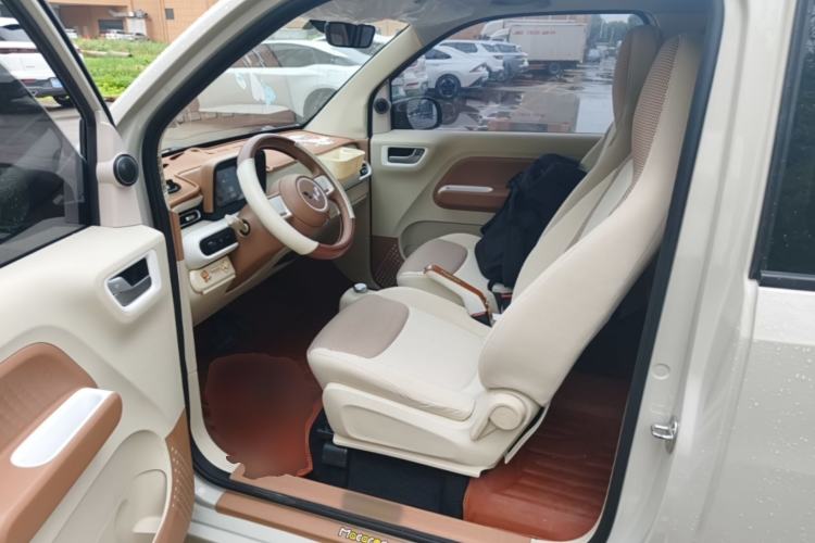 Used Wuling Hongguang MINIEV 2024 3rd Generation 215km Youth Edition Driver Seat