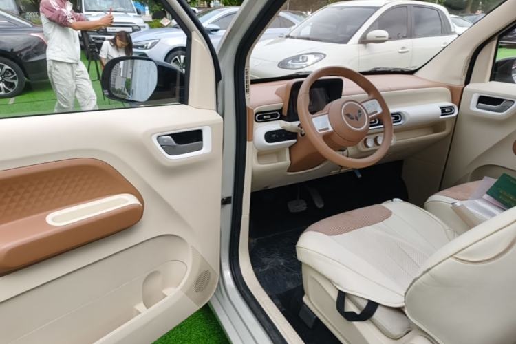 Used Wuling Hongguang MINIEV 2024 3rd Generation 215km Youth Edition Driver Seat
