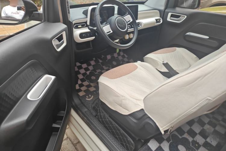 Used Wuling Hongguang MINIEV 2024 3rd Generation 215km Advanced Version Driver Seat