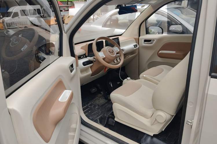 Used Wuling Hongguang MINIEV 2024 3rd Generation 170 km Driver Seat