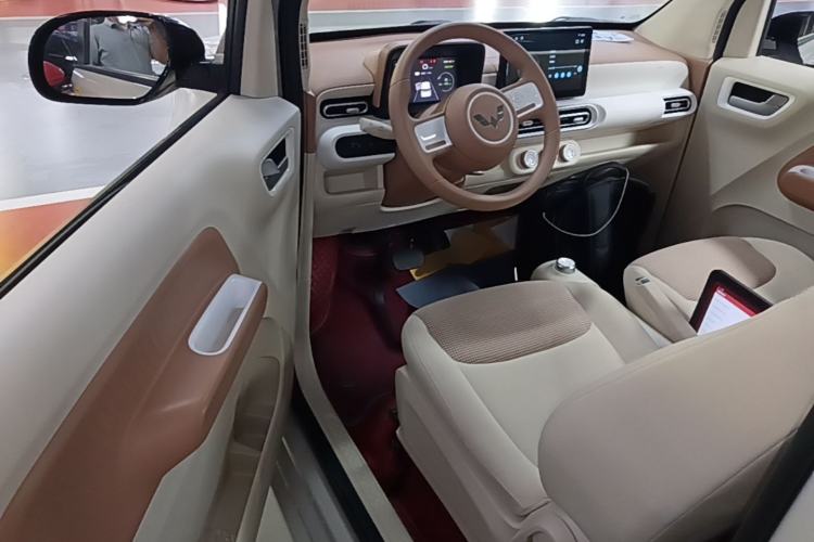 Used Wuling Hongguang MINIEV 2024 3rd Generation 215km Youth Edition Driver Seat