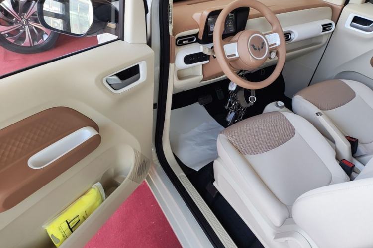 Used Wuling Hongguang MINIEV 2024 3rd Generation 215km Youth Edition Driver Seat