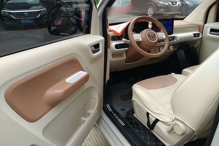 Used Wuling Hongguang MINIEV 2024 3rd Generation 215km Youth Edition Driver Seat