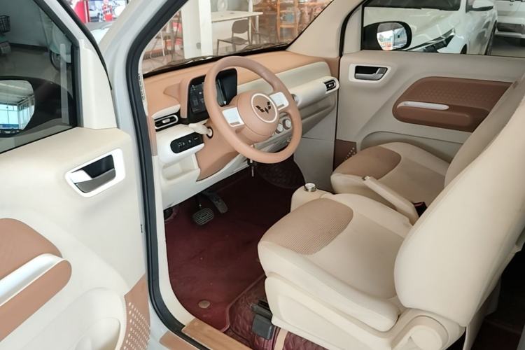 Used Wuling Hongguang MINIEV 2024 3rd Generation 215km Youth Edition Driver Seat