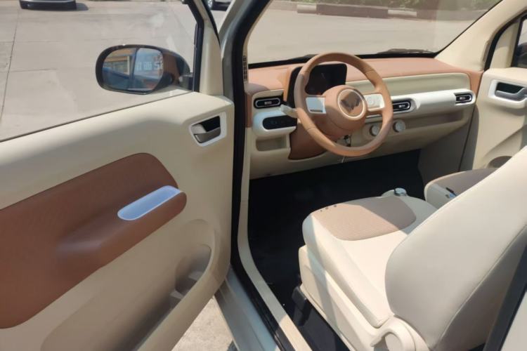 Used Wuling Hongguang MINIEV 2024 3rd Generation 215km Youth Edition Driver Seat